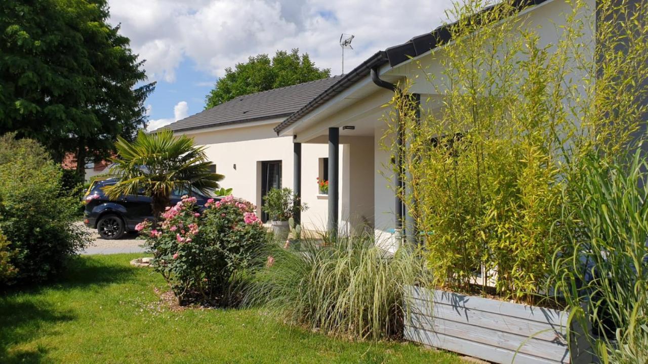 La Zenitude Chambre D Hote Chamarandes Εξωτερικό φωτογραφία